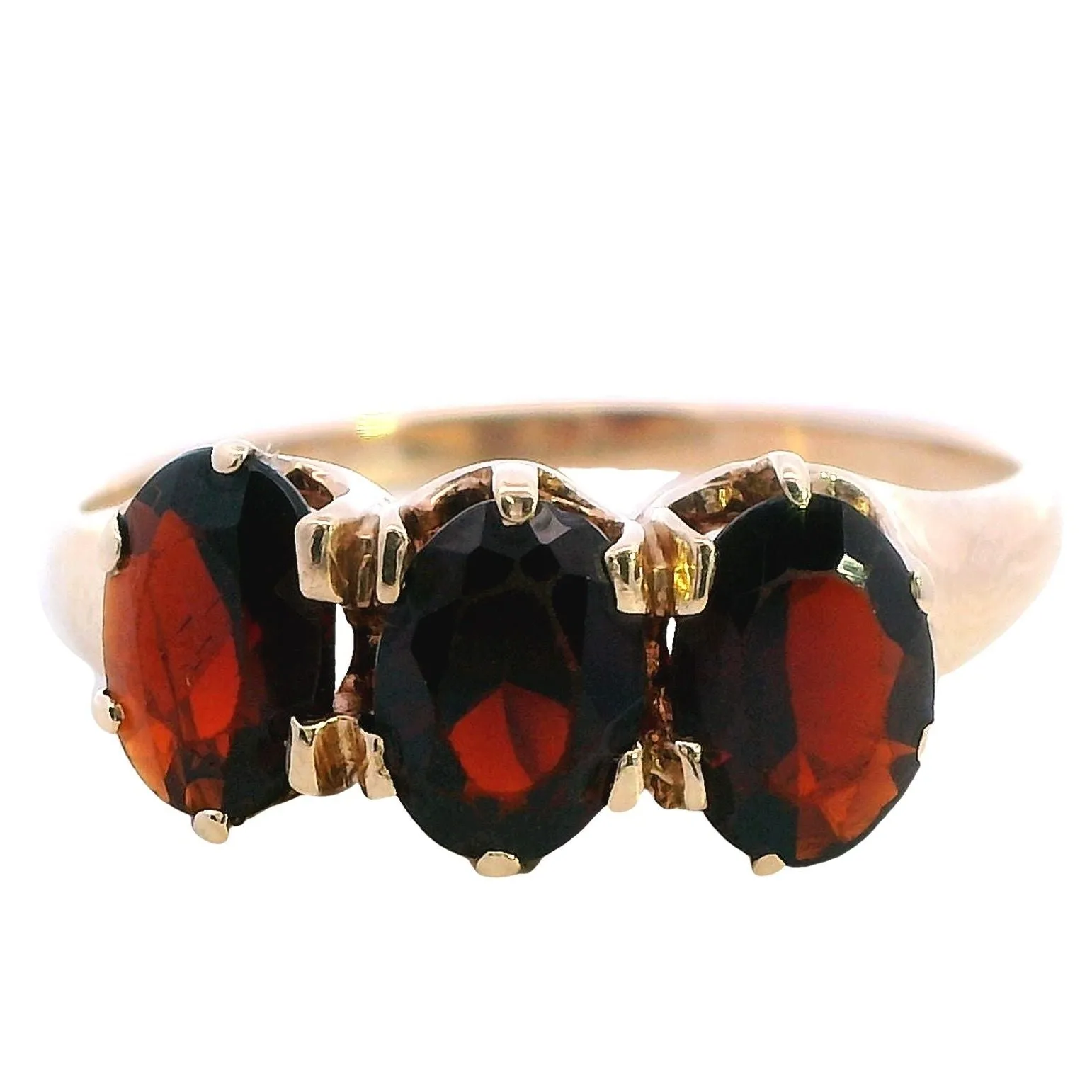 A Treasure of Timeless Elegance 9ct Yellow Gold 3 stone Garnet Ring