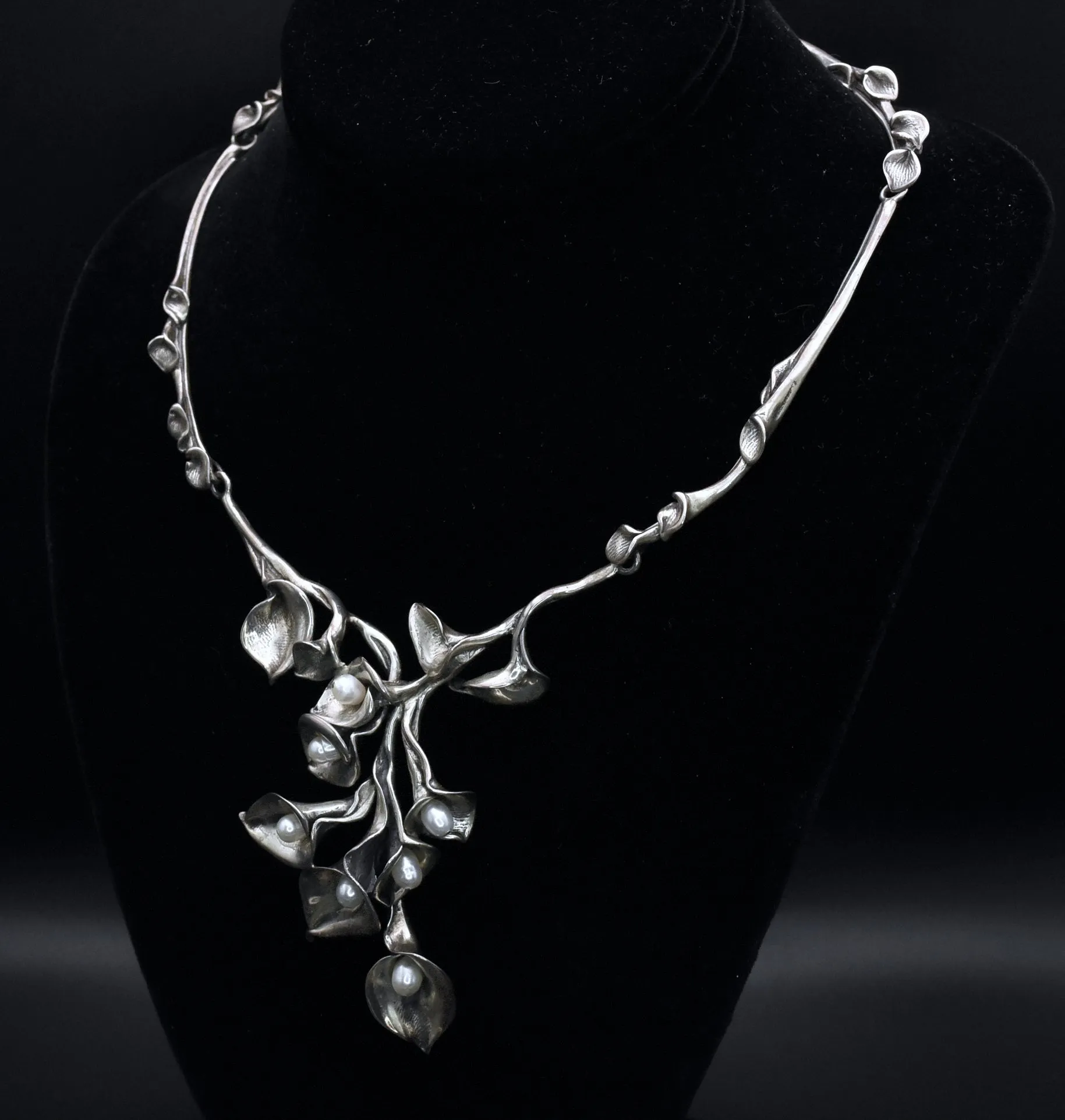 Stunning Vintage Sterling Silver and Pearl Calla Lily Necklace and Earrings Set